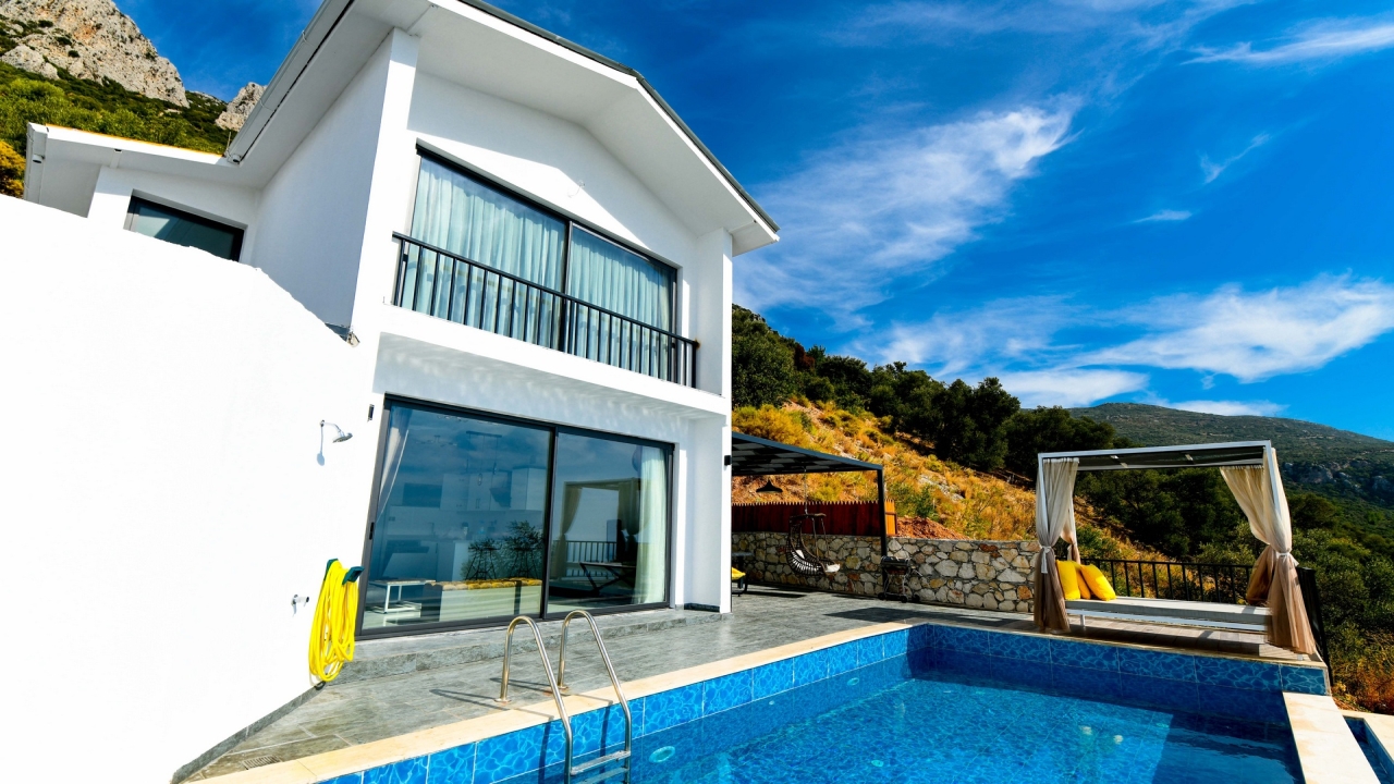 Villa Mulberry 4 Image 0