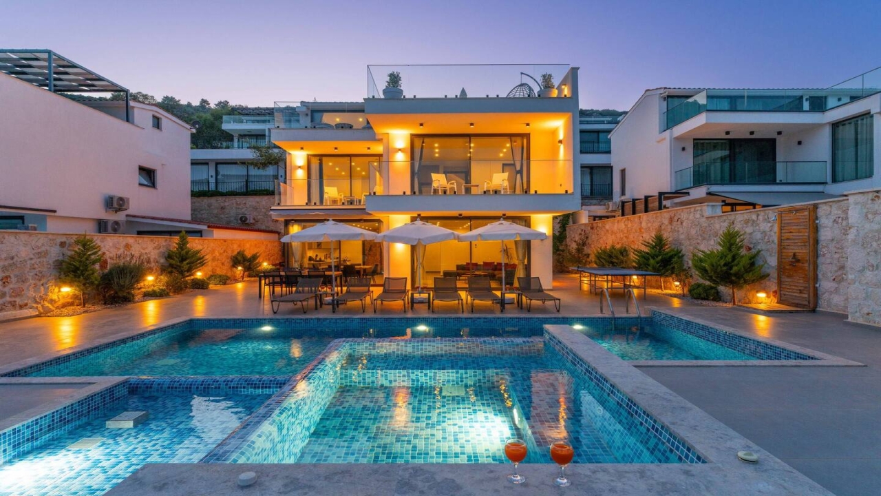 Villa Antares Premium Image 0