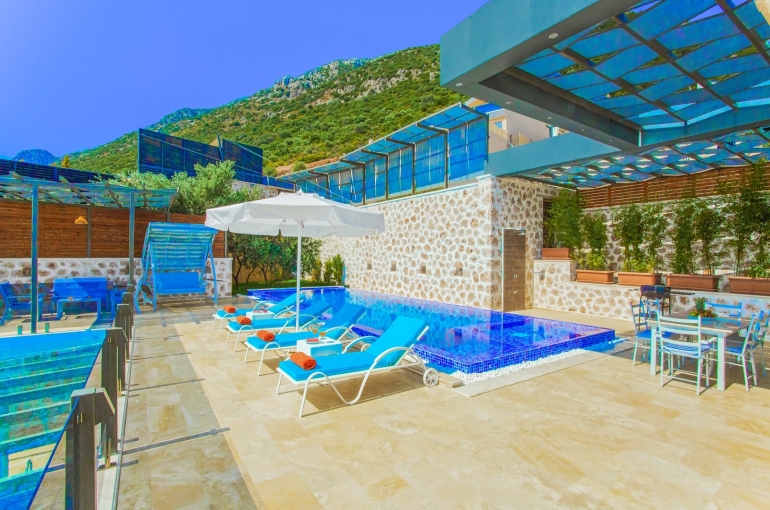 Villa White Smith Image 0