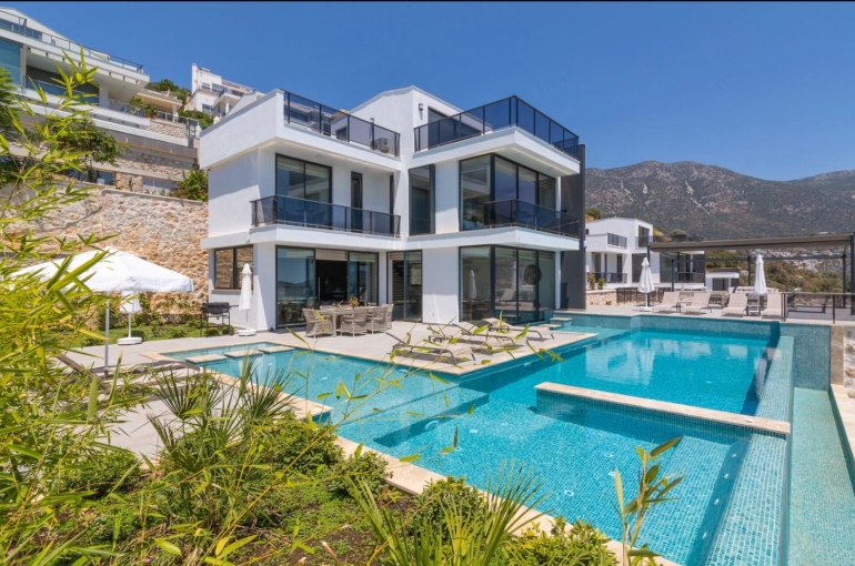 Villa Mirada 1 Image 0