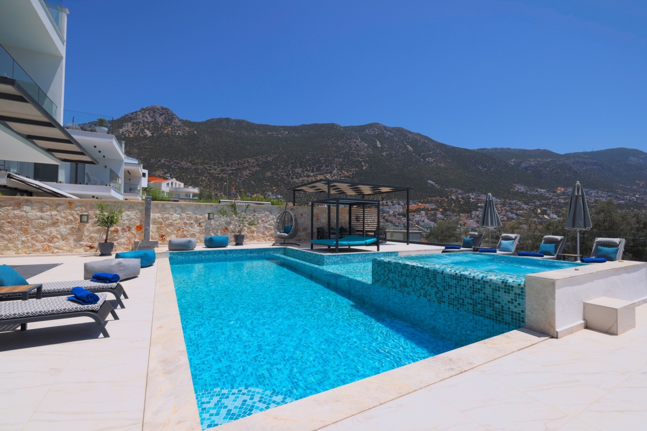 Villa Paloma Image 1