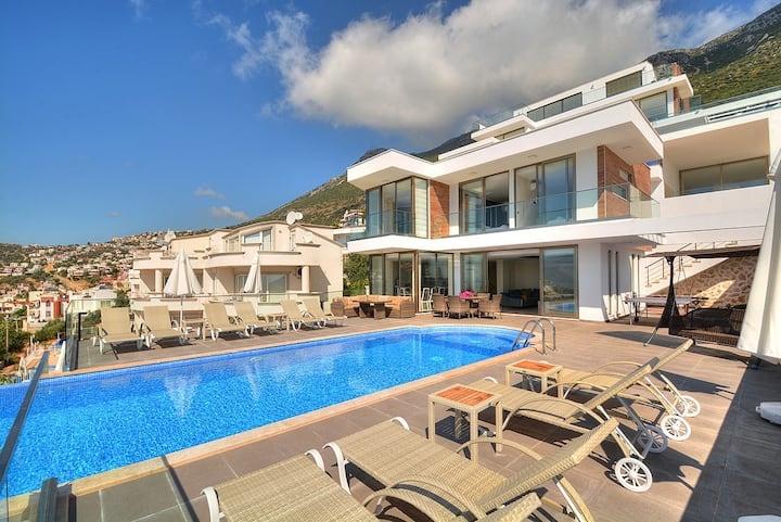 Villa Ahiska Image 1