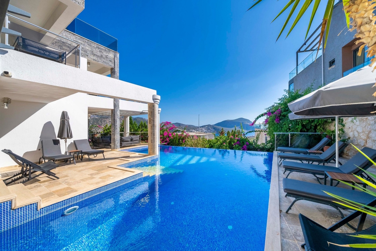 Villa Gaia Residence Image 1