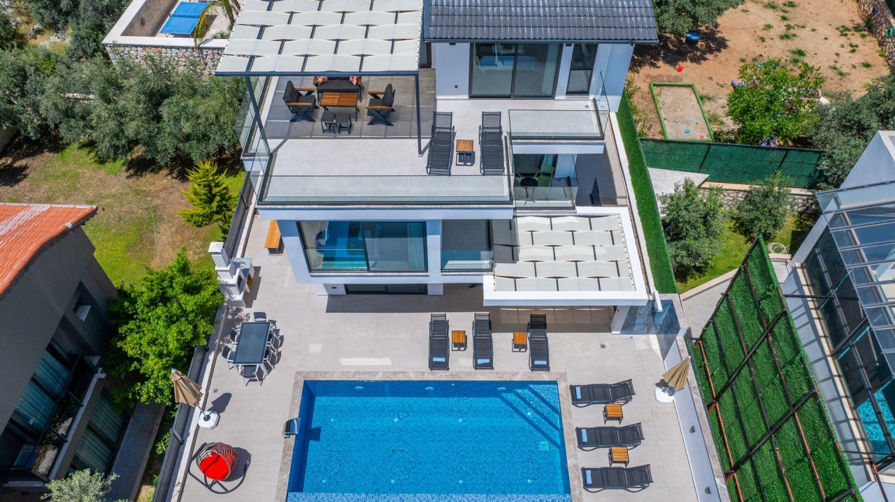 Villa Lovelet 1 Image 1