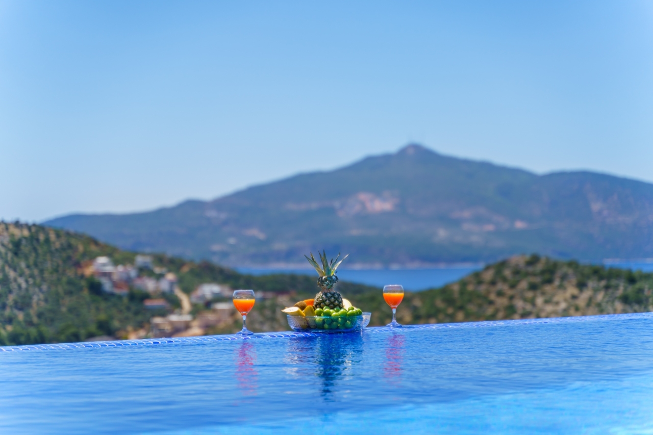 Villa Luna 2 Image 1