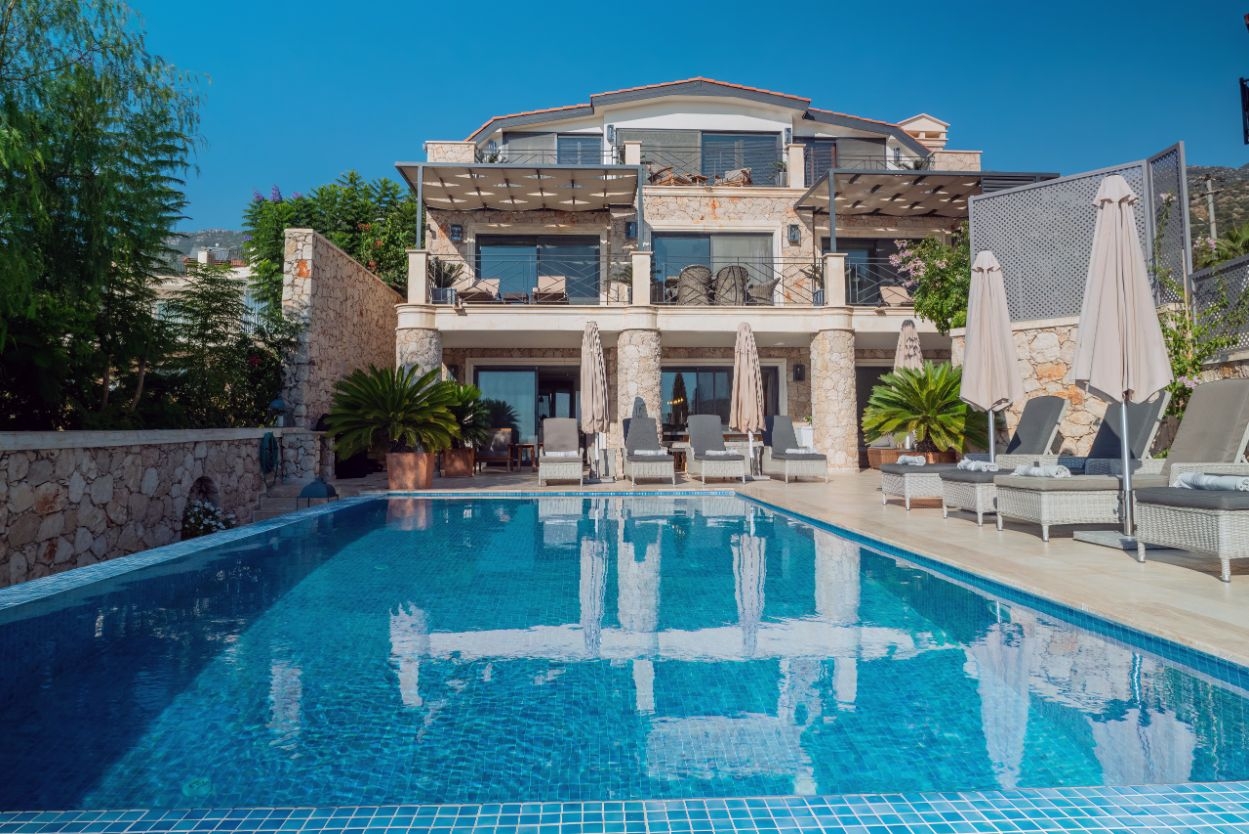 Villa Alexander Image 2