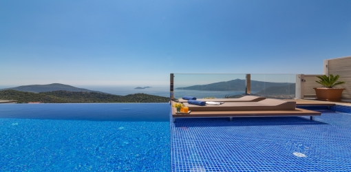 Villa La Mer Azur Image 1